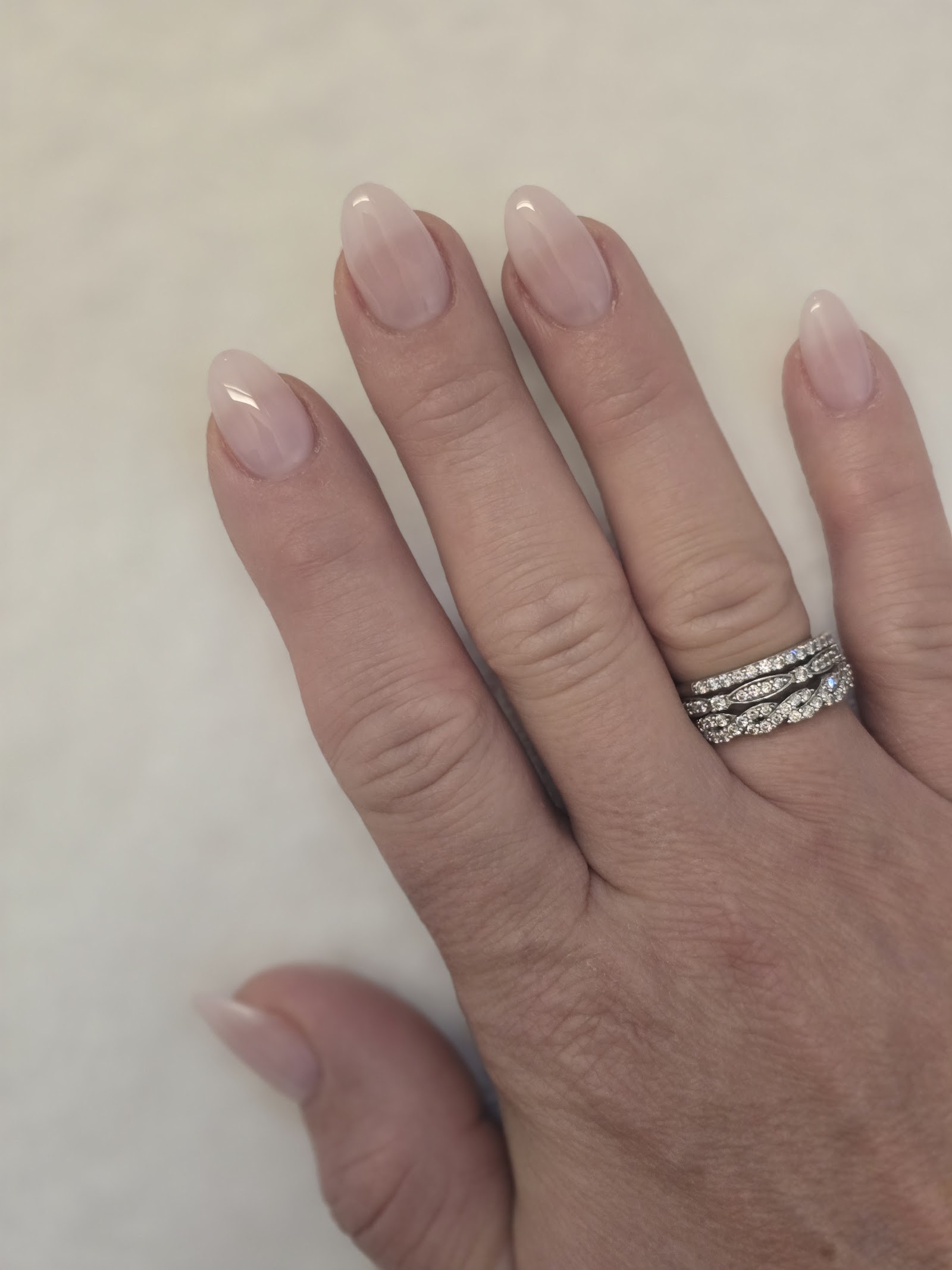 Luxury Nails and Spa nail photo 4